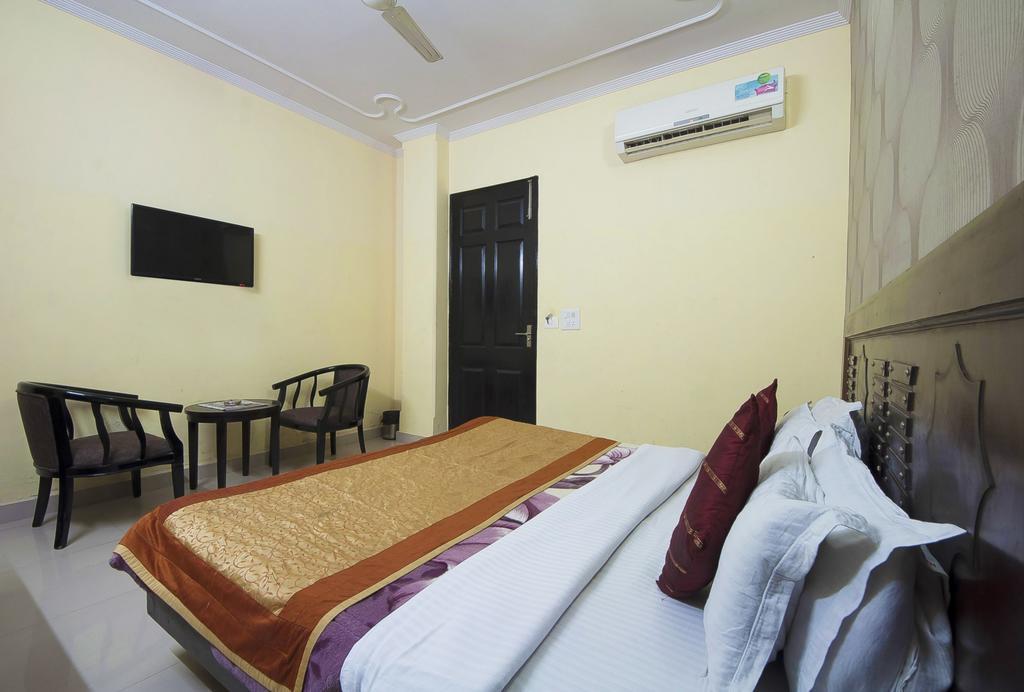 Hotel Sunrise เดลี ภายนอก รูปภาพ