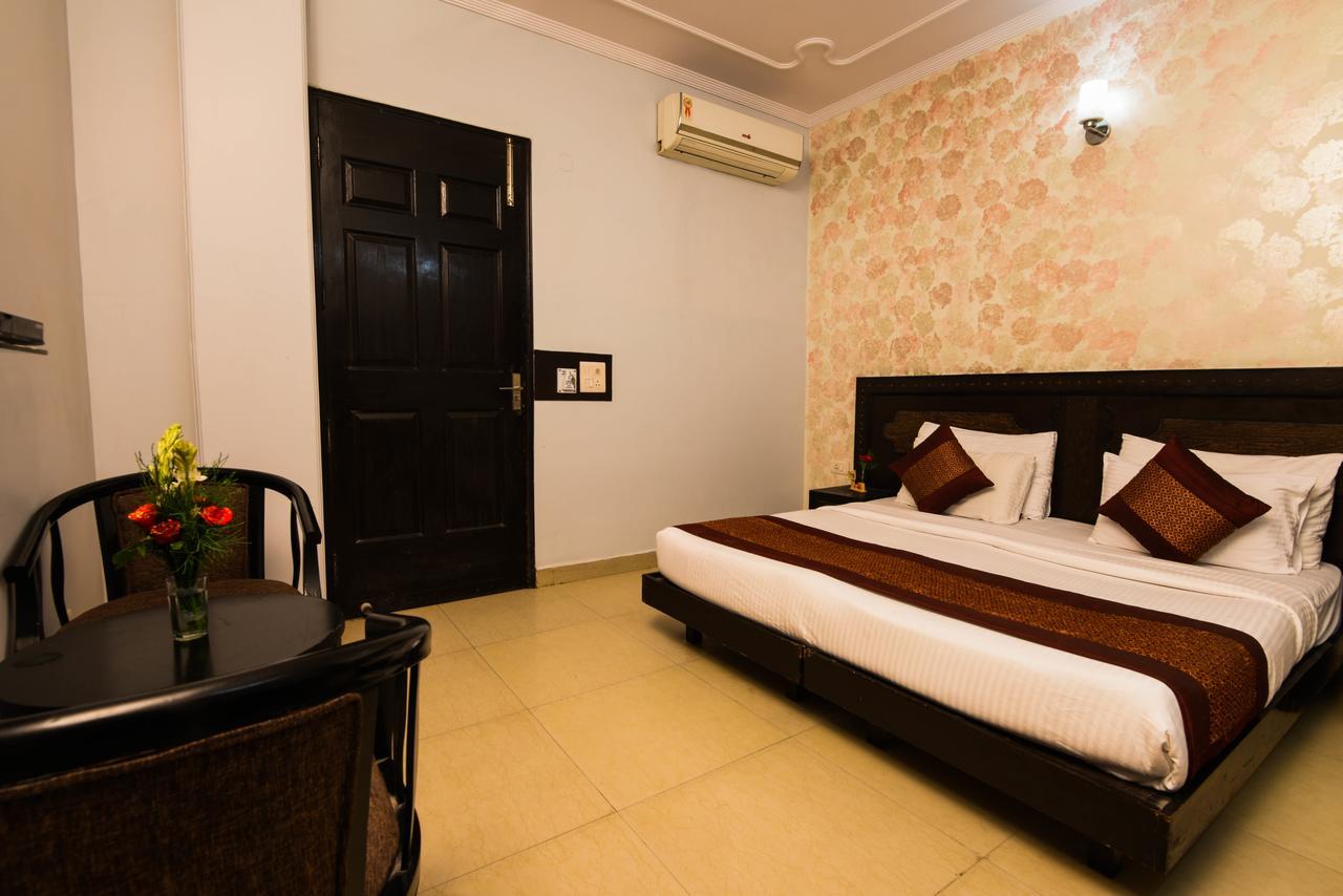 Hotel Sunrise เดลี ภายนอก รูปภาพ