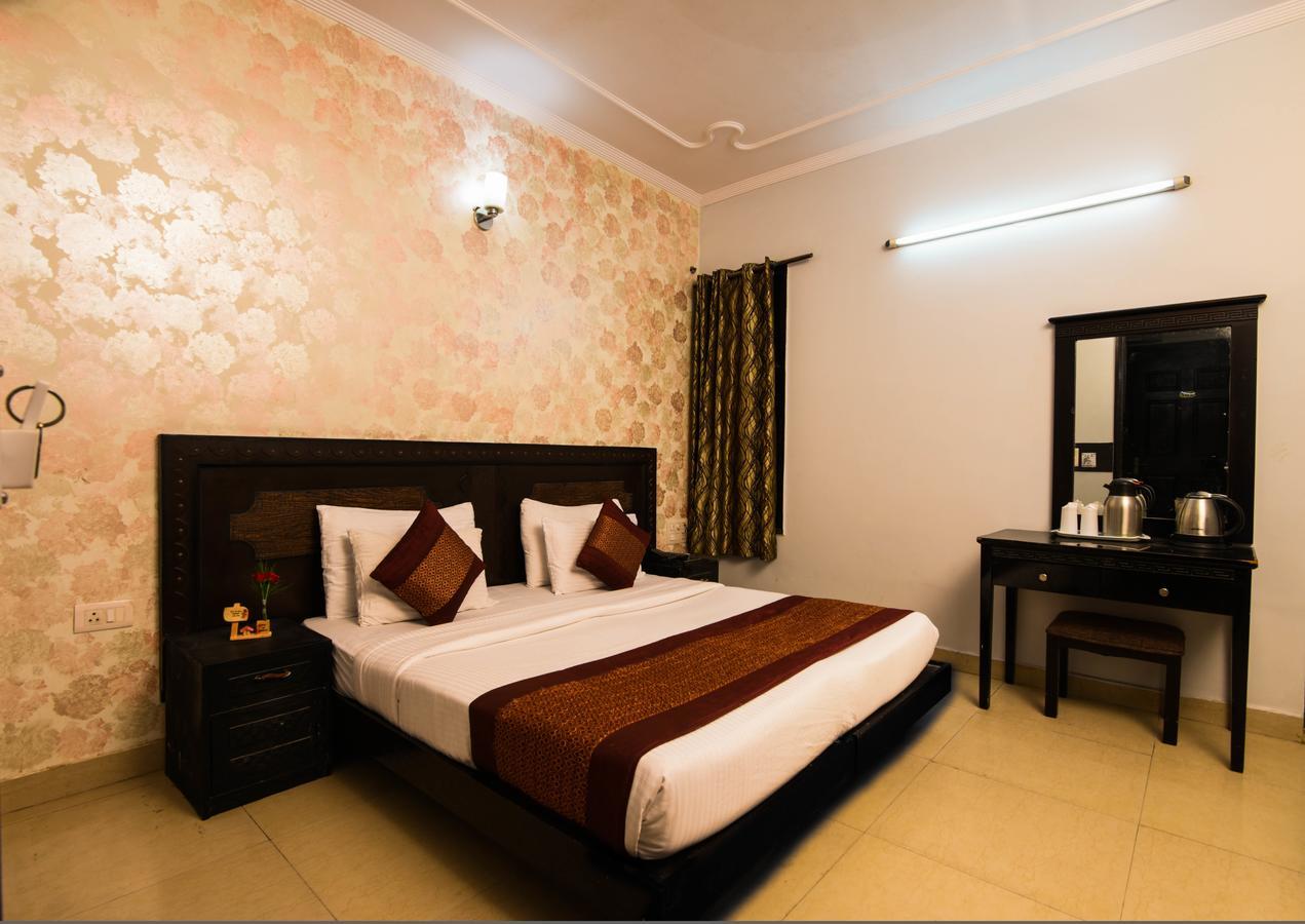 Hotel Sunrise เดลี ภายนอก รูปภาพ