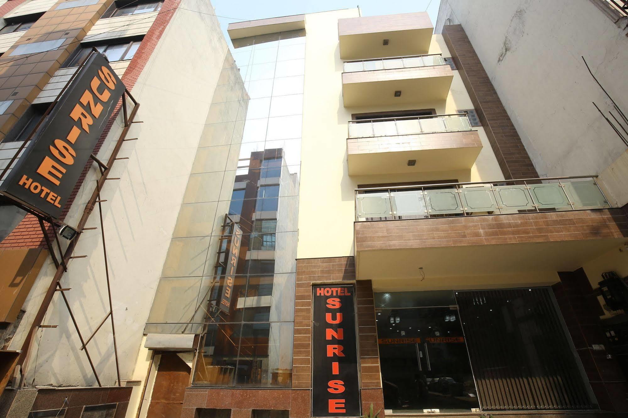 Hotel Sunrise เดลี ภายนอก รูปภาพ