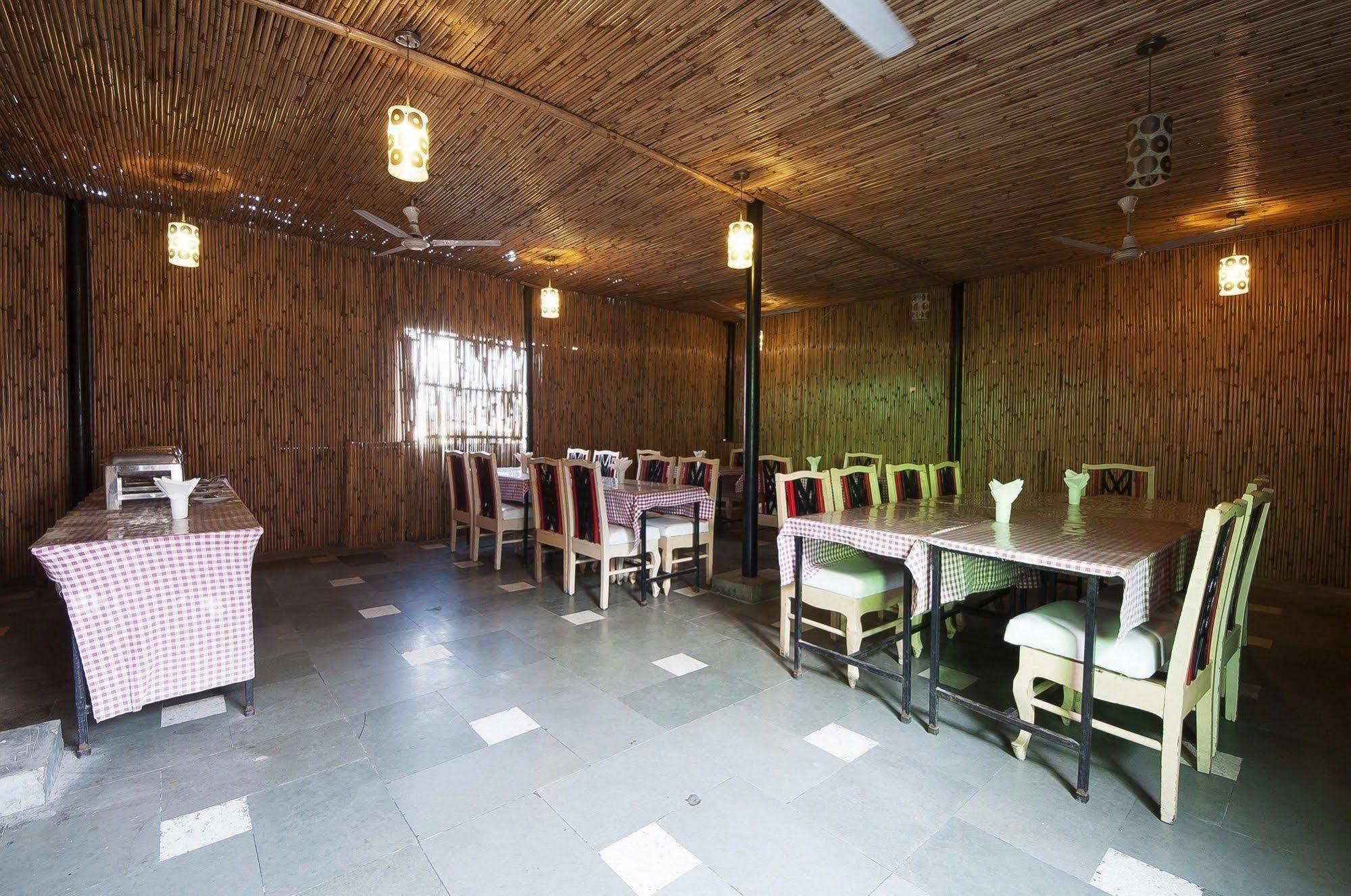Hotel Sunrise เดลี ภายนอก รูปภาพ